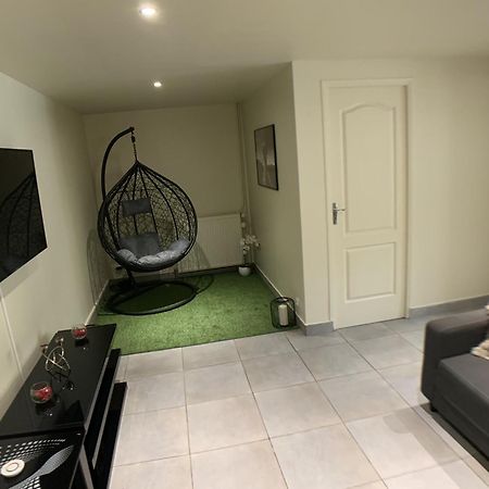 Appartement Cosy Proche Roissy Cdg Asterix Disneyland Paris Гуссенвиль Экстерьер фото